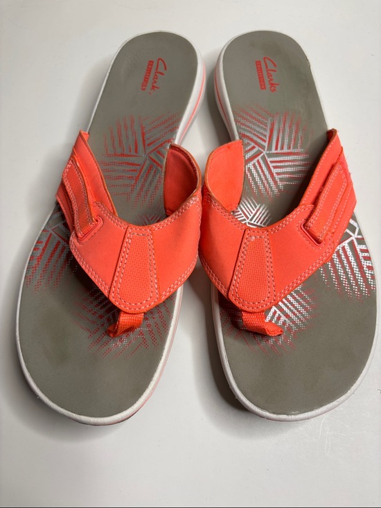 Clarks Shoes - Clarks size 11M Bright Coral Orange Women's Thong Sandals